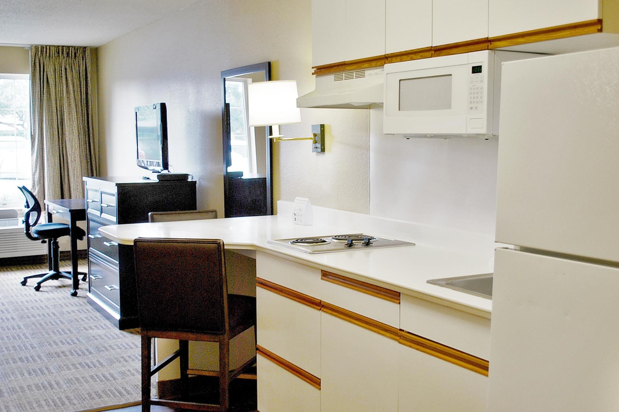 Extended Stay America Suites - Kansas City - Overland Park - Nall Ave Экстерьер фото