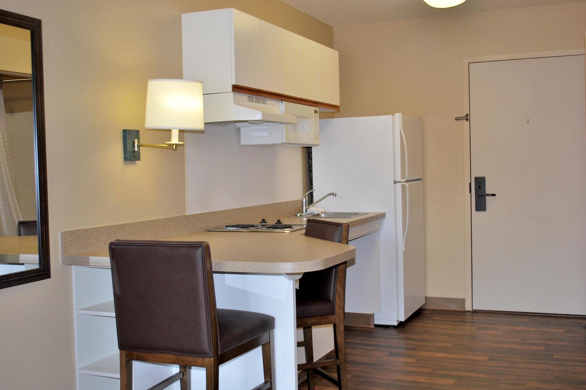 Extended Stay America Suites - Kansas City - Overland Park - Nall Ave Экстерьер фото