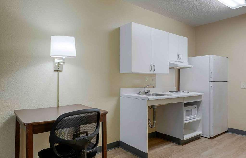 Extended Stay America Suites - Kansas City - Overland Park - Nall Ave Номер фото