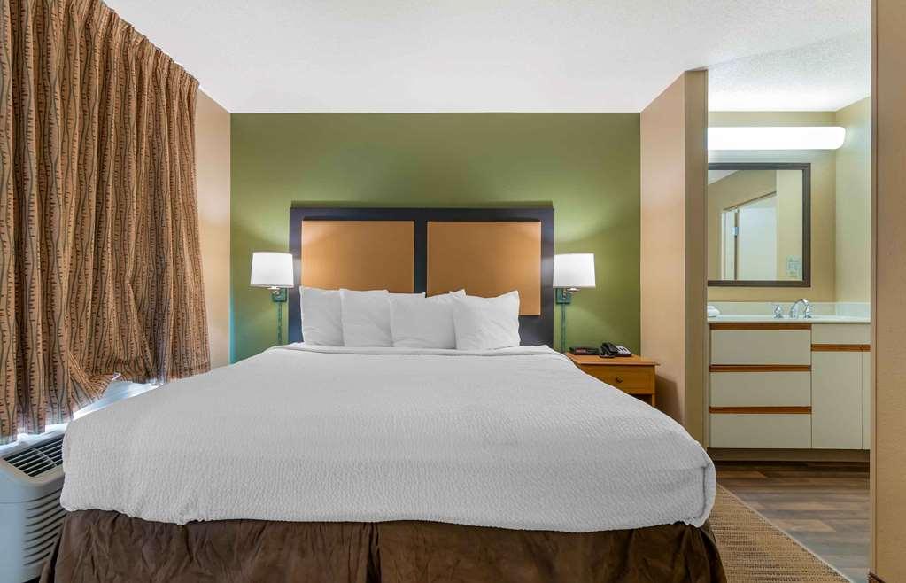 Extended Stay America Suites - Kansas City - Overland Park - Nall Ave Номер фото